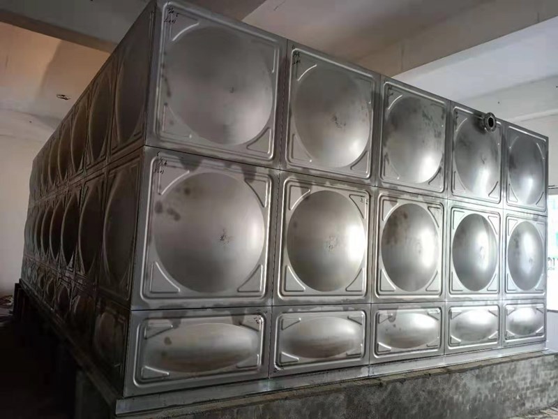 如何正確的給不銹鋼水箱進行清洗？